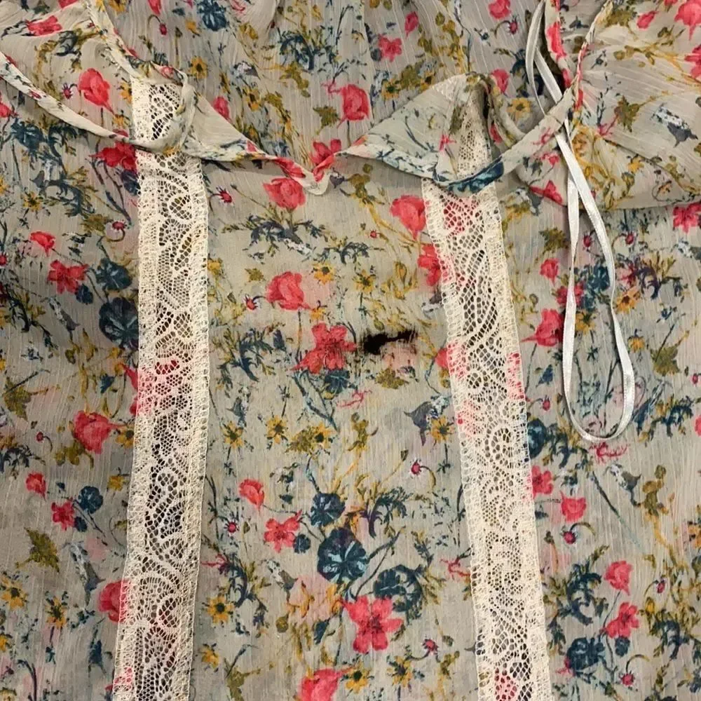 Princess Vera Wang sheer Boho Top sz. S